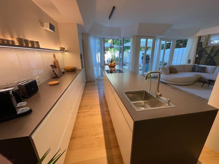 Luxurioeses Loft Mit Grosser Sonnenterrasse & Sauna Appartement *