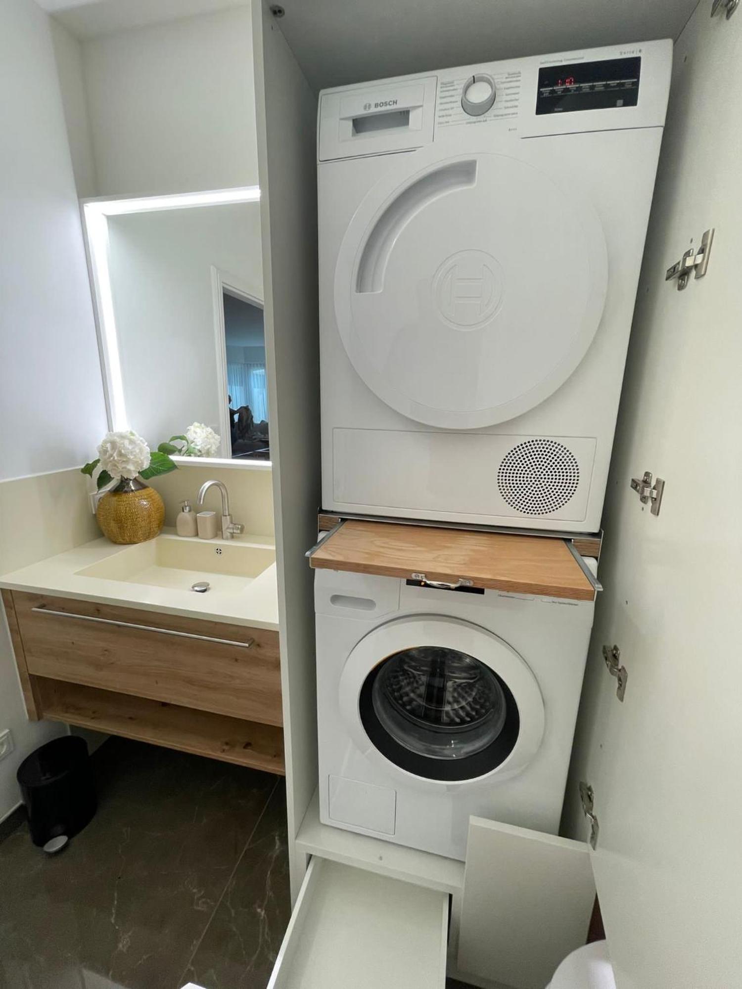 Luxurioeses Loft Mit Grosser Sonnenterrasse & Sauna Appartement