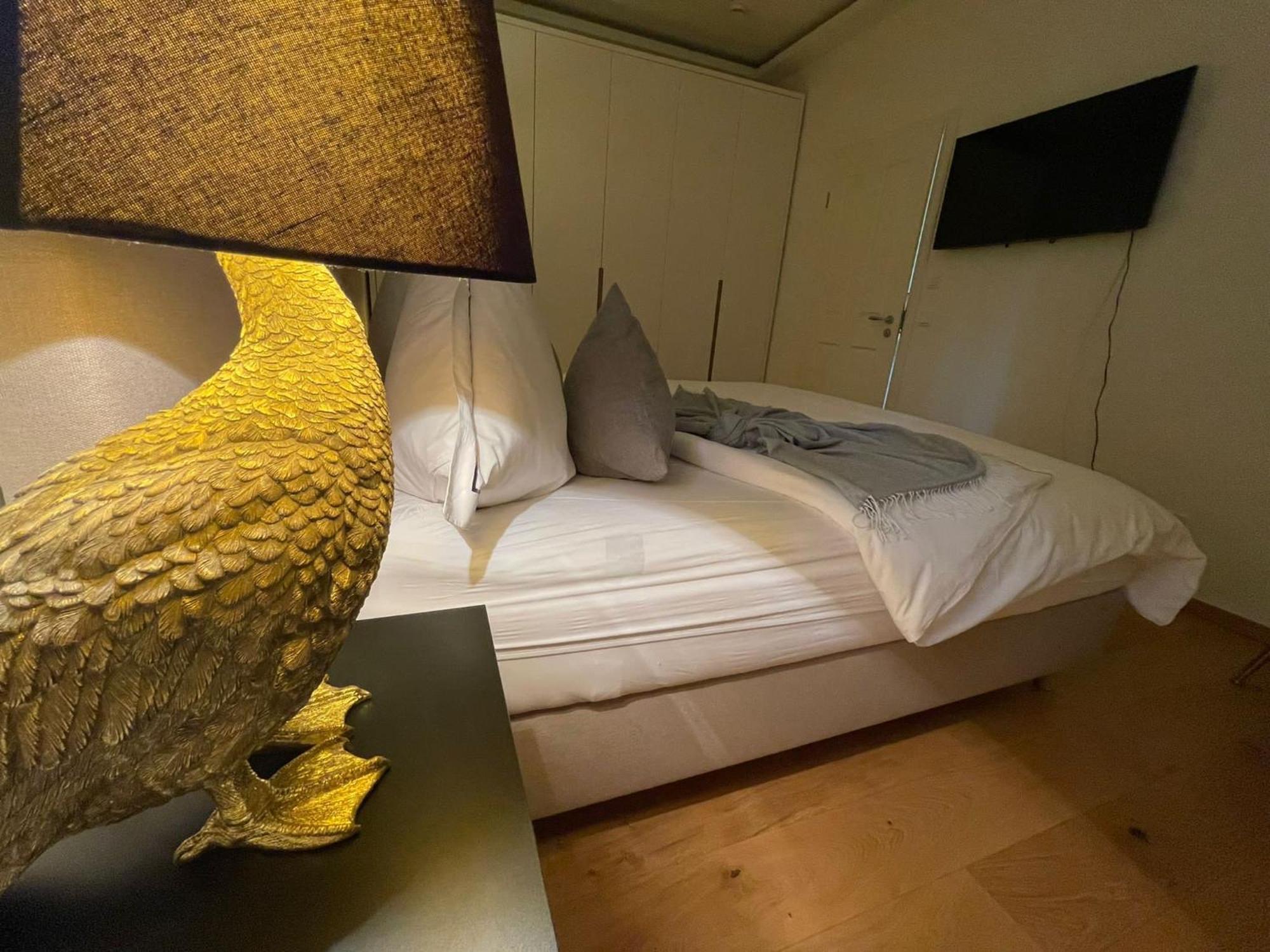 Luxurioeses Loft Mit Grosser Sonnenterrasse & Sauna Appartement München